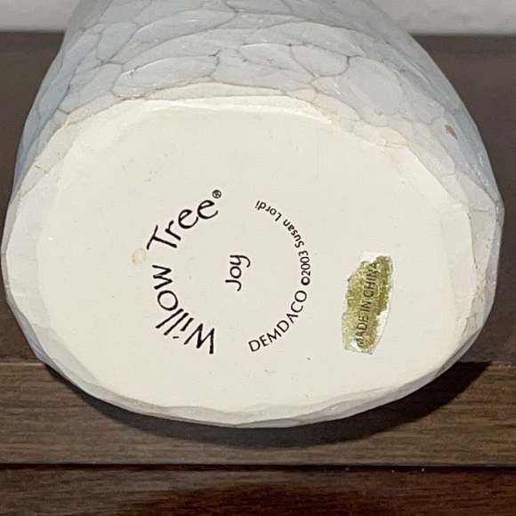 Willow Tree “Joy” 2003 Susan Lordi Figurine 9” Tall - Picture 14 of 17